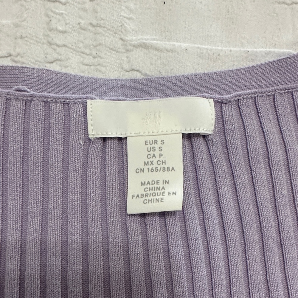H&M Lilac Ribbed V-Neck Buttoned Cardigan - Picture 4 of 6